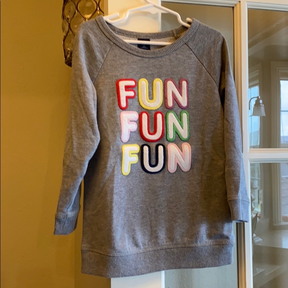 GAP Kids sweatshirt. Size 5